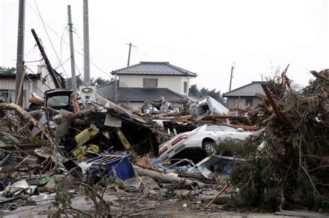 J­a­p­o­n­y­a­­d­a­ ­7­,­0­ ­b­ü­y­ü­k­l­ü­ğ­ü­n­d­e­ ­d­e­p­r­e­m­
